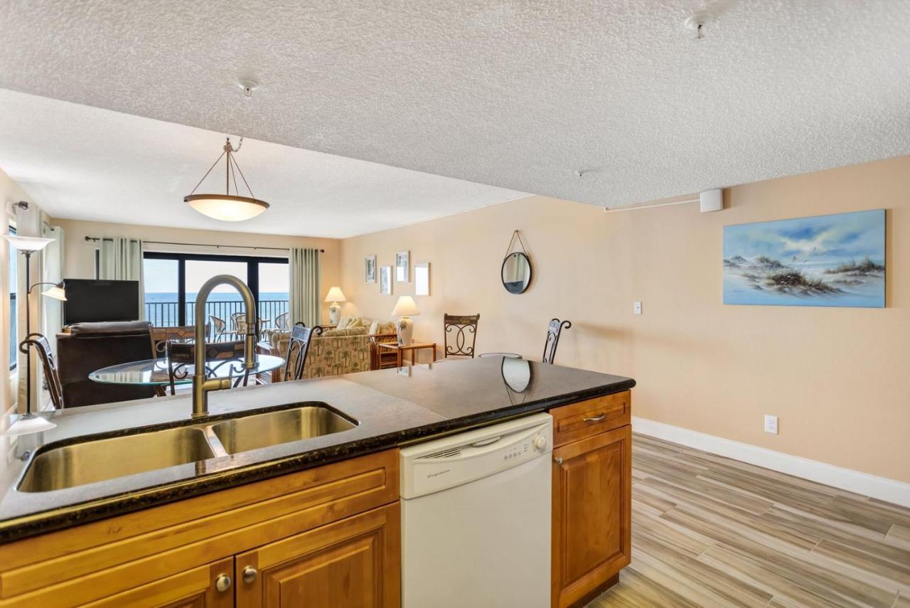 301 Sandy Shores Condos St. Pete Beach Exterior photo